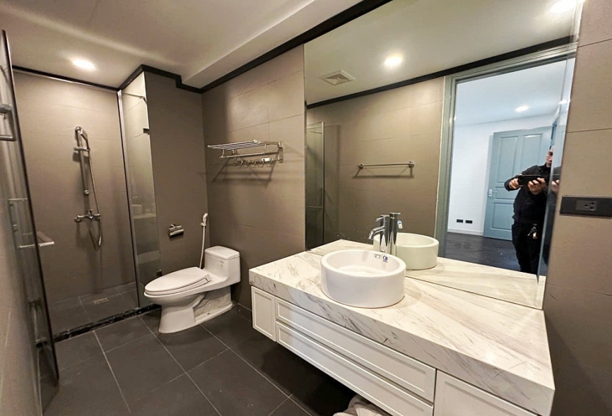 Nice penthouse apartment for rent in Ciputra area 